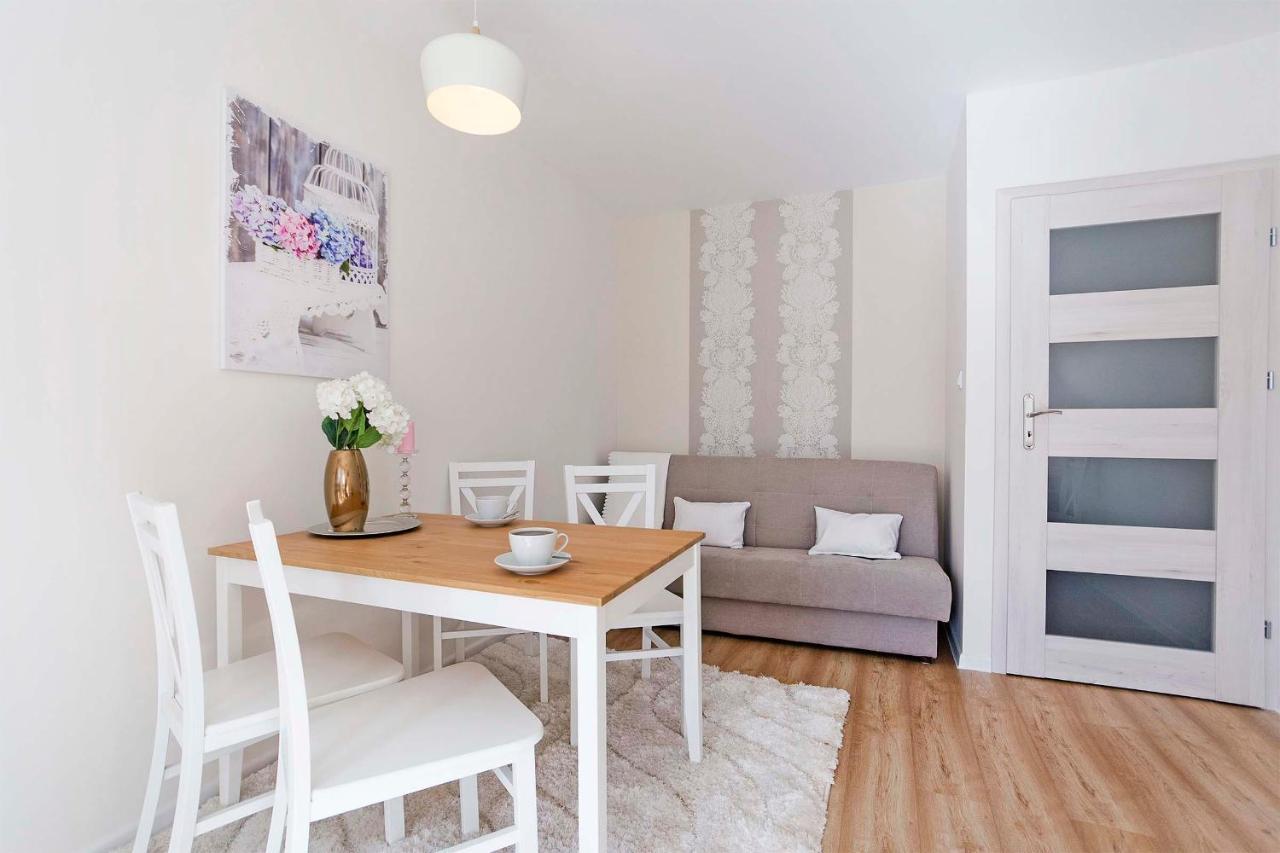 Apartament Kapitanski Do 6 Osob-25 Min Od Plazy Гданск Екстериор снимка